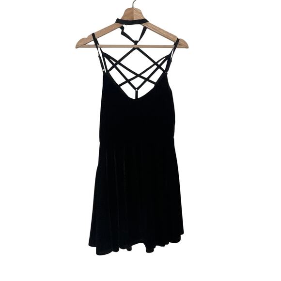 KILLSTAR BLACK MAGICA SKATER VELVET MINI DRESS SIZE M - Picture 3 of 11
